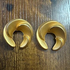 Vintage Large Chunky Gold Tone Clip on Earrings Statement Cocktail